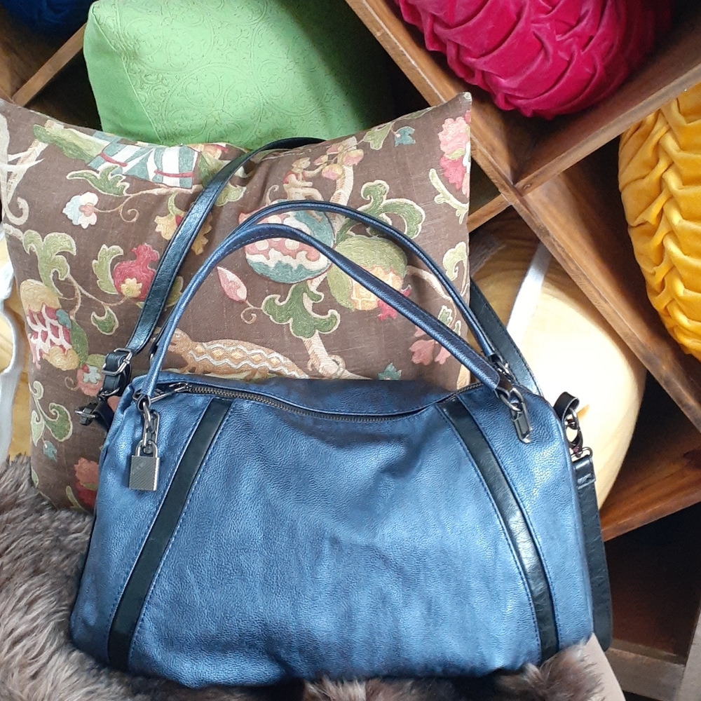 STEVE MADDEN BAG EUC